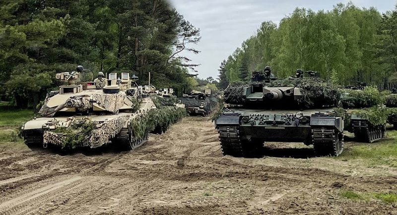 абрамс та Leopard 2